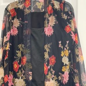 Women’s 3 piece dressy pants suit.